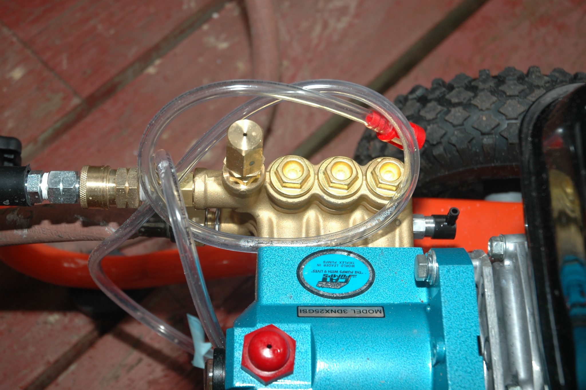 Weekend Wrap Up, Husqvarna Garden Tractor Speed Test, Pressure Washing to Prep for Painting